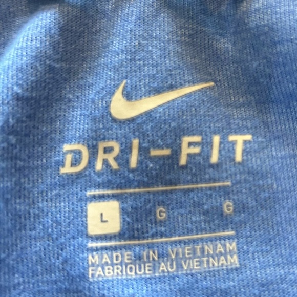 ✔️ Nike Jacket ✔️ - Picture 4 of 7